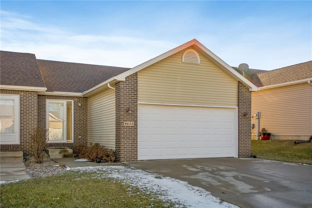 4630 Twain Street - Photo 1