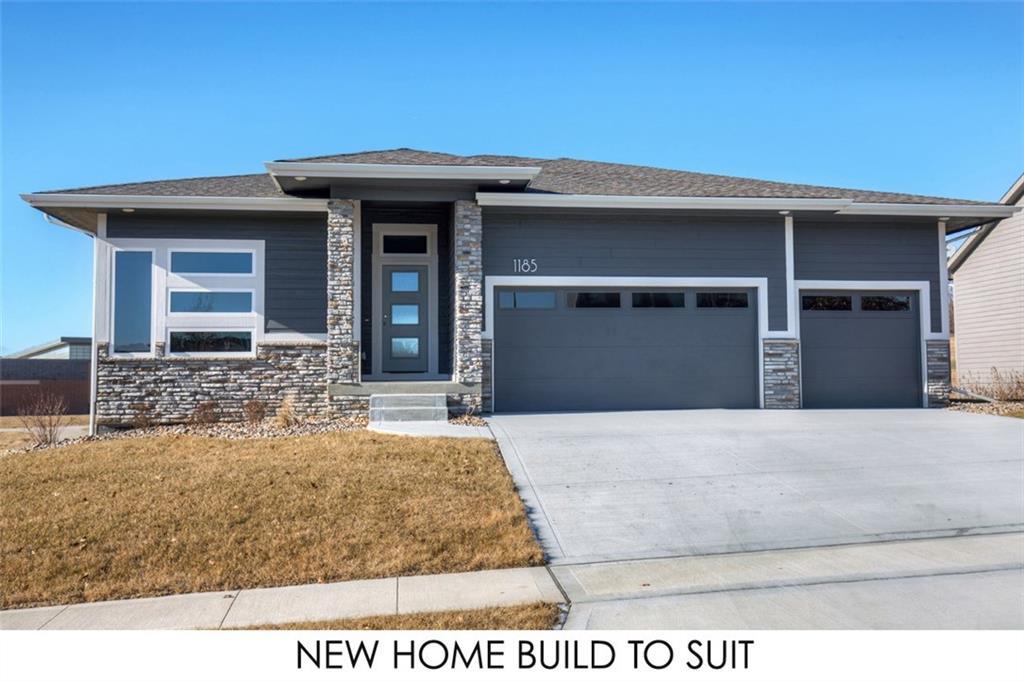 1910 31st Street - Photo 1