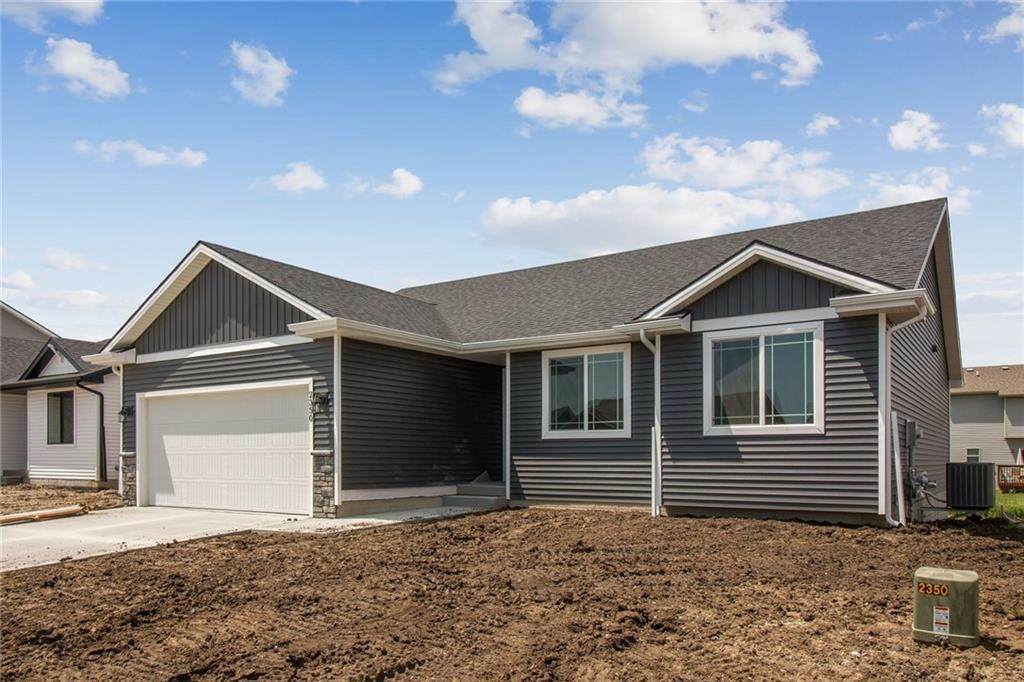 2350 Maxwell Drive - Photo 1