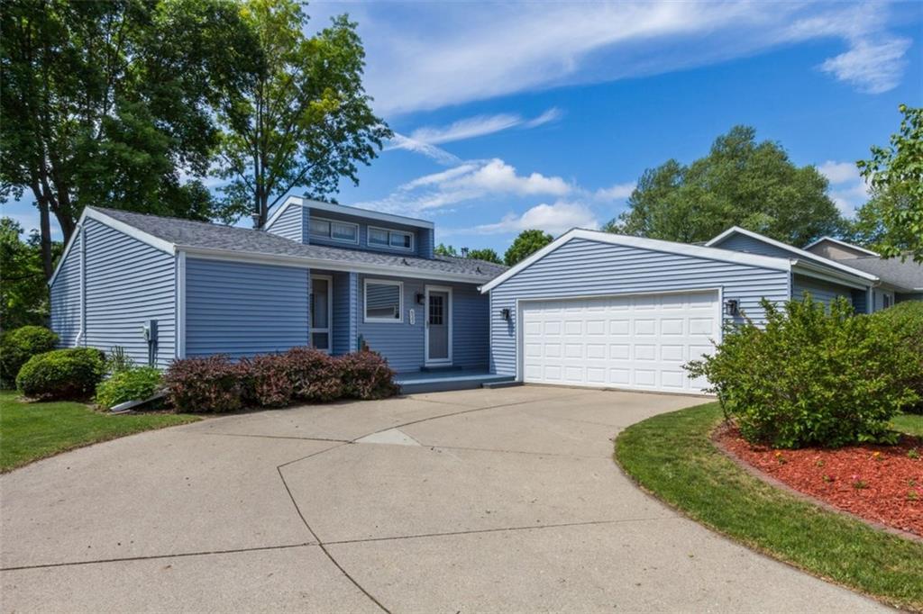 622 Crystal Street - Photo 1
