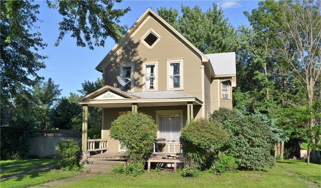 924 Teneyck Street - Photo 1