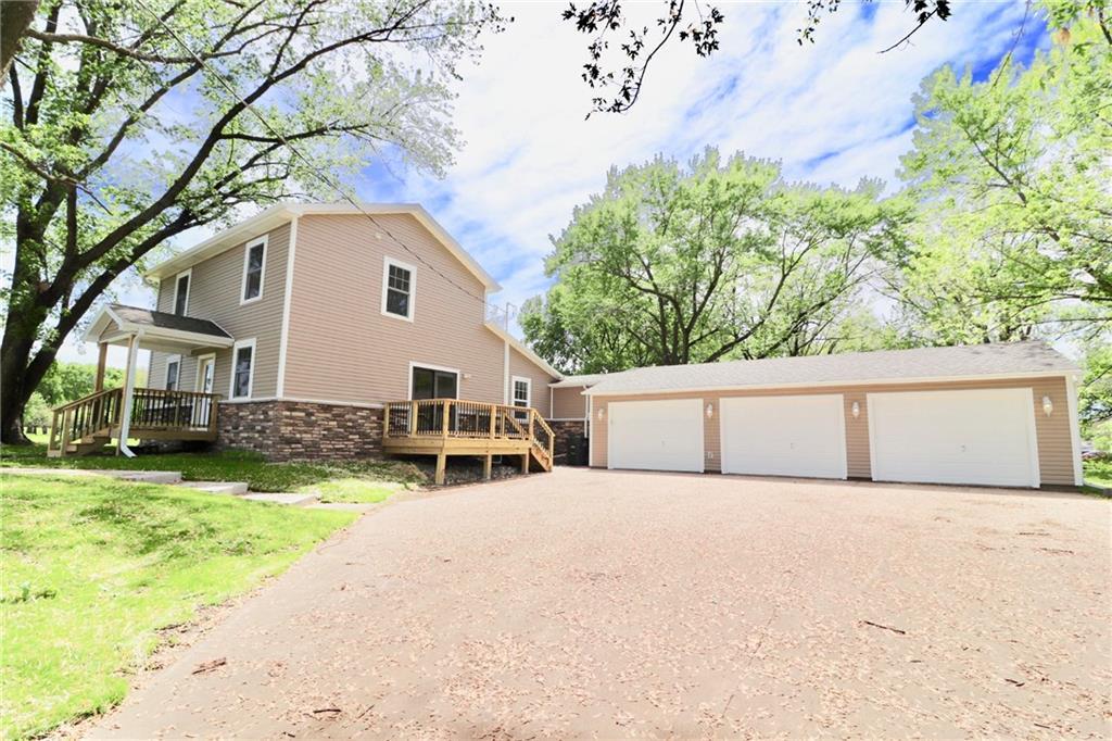 914 12th Street - Photo 1