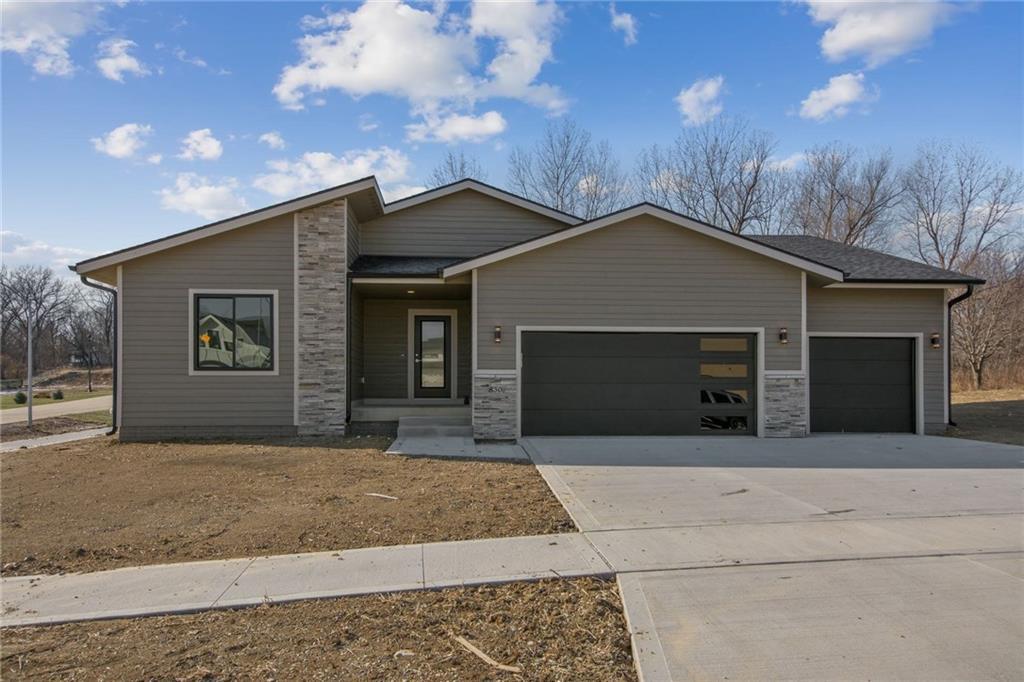 830 Sunburst Drive - Photo 1