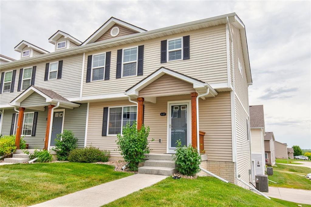 642 Newport Place - Photo 1