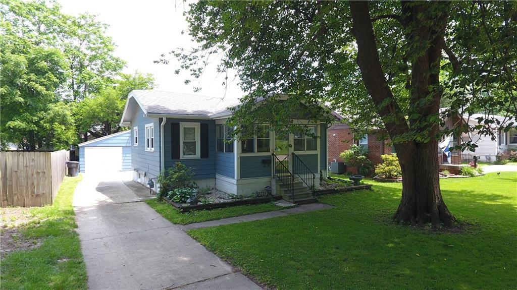 2201 37th Street - Photo 1