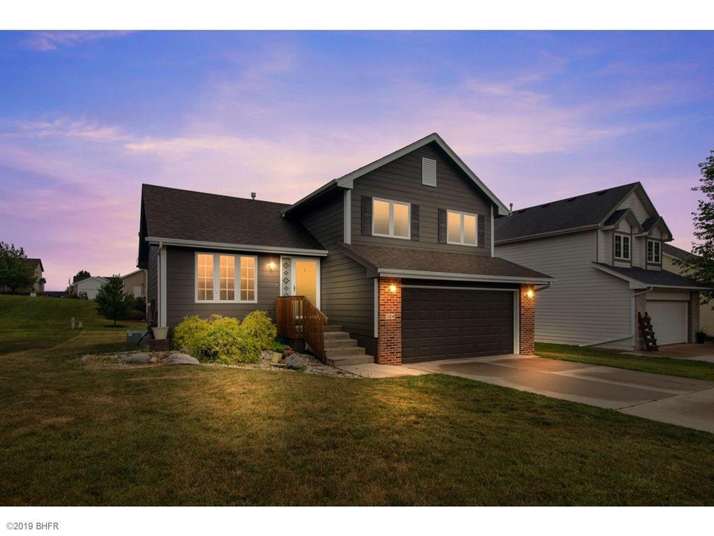 304 16th Street - Photo 1