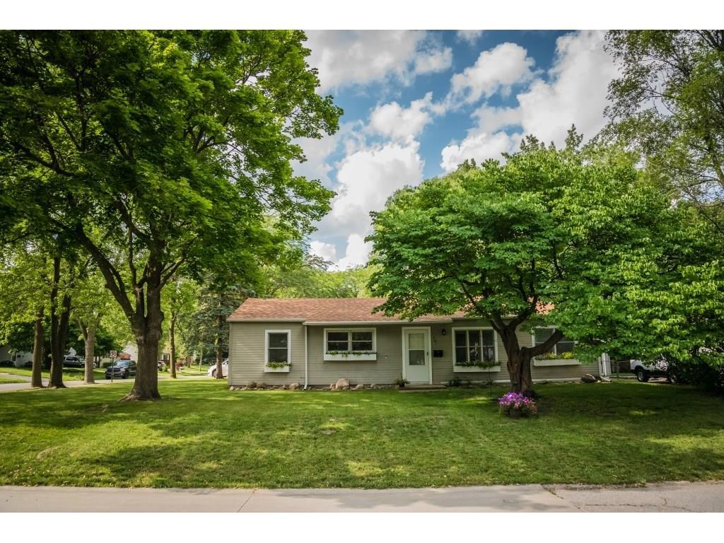 701 6th Street - Photo 1