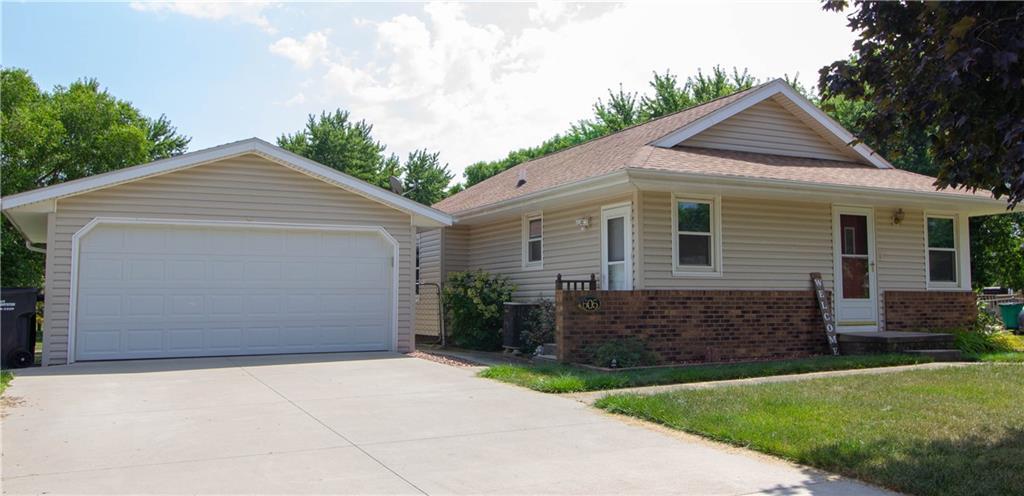 605 Lincoln Street - Photo 1