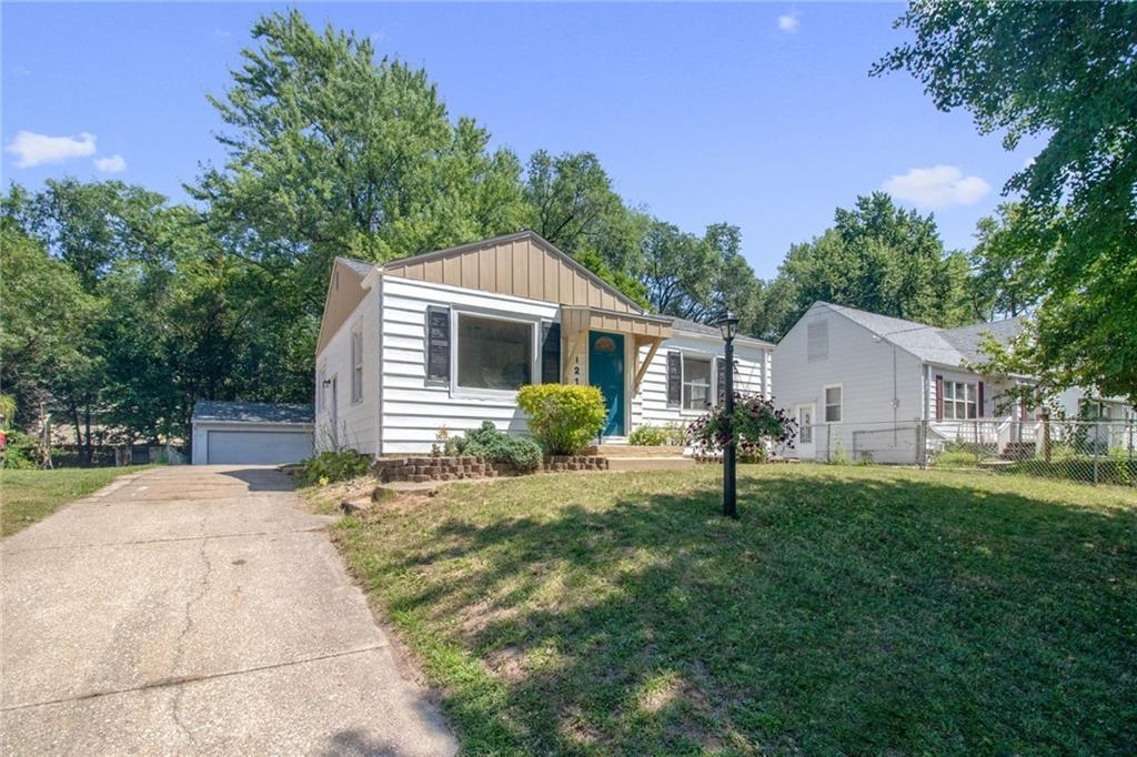 4121 15TH Street - Photo 1