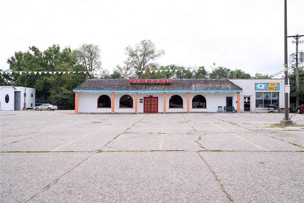 6810 Douglas Avenue - Photo 1