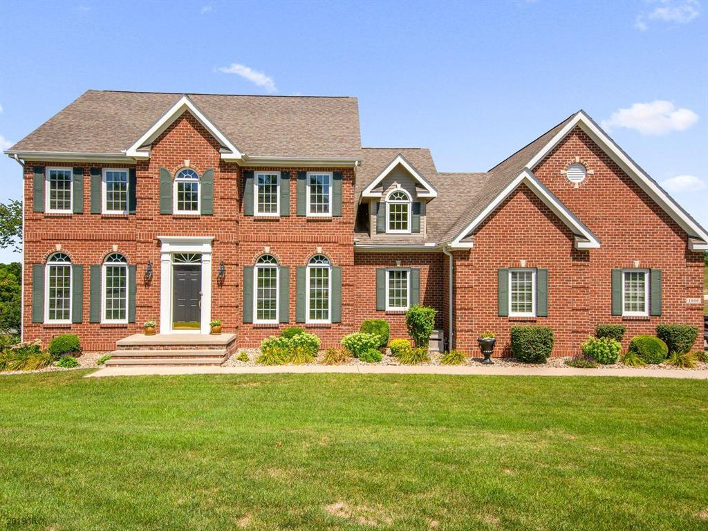 1000 Sunset Circle - Photo 1