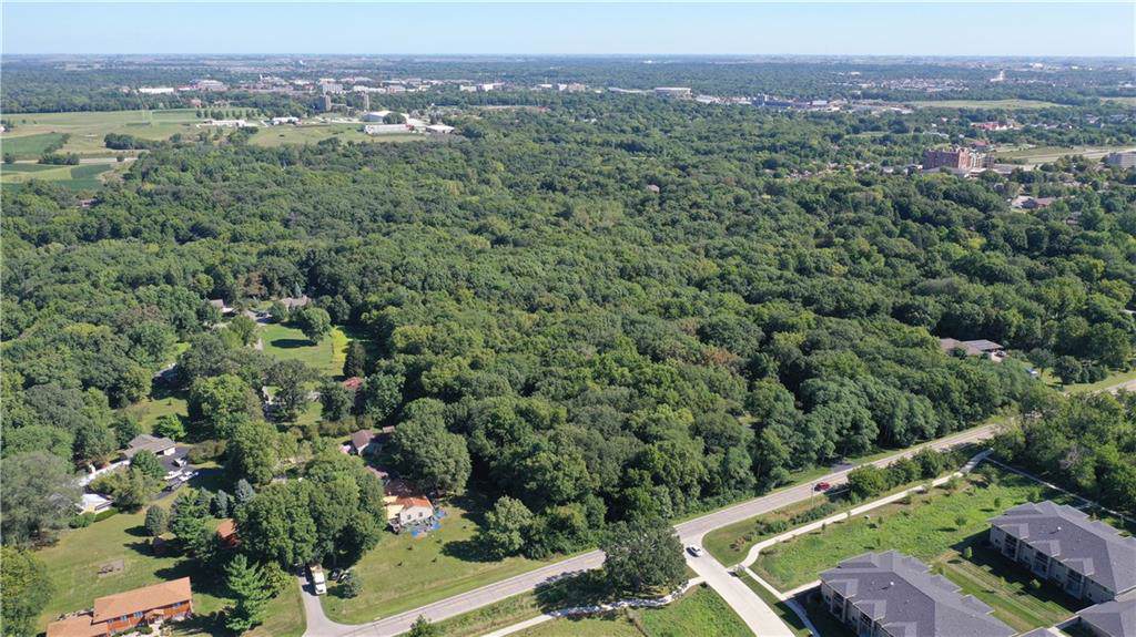 2617 Oakwood Road - Photo 1