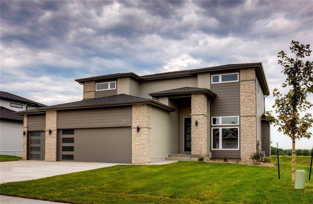 855 Sandstone Point - Photo 1