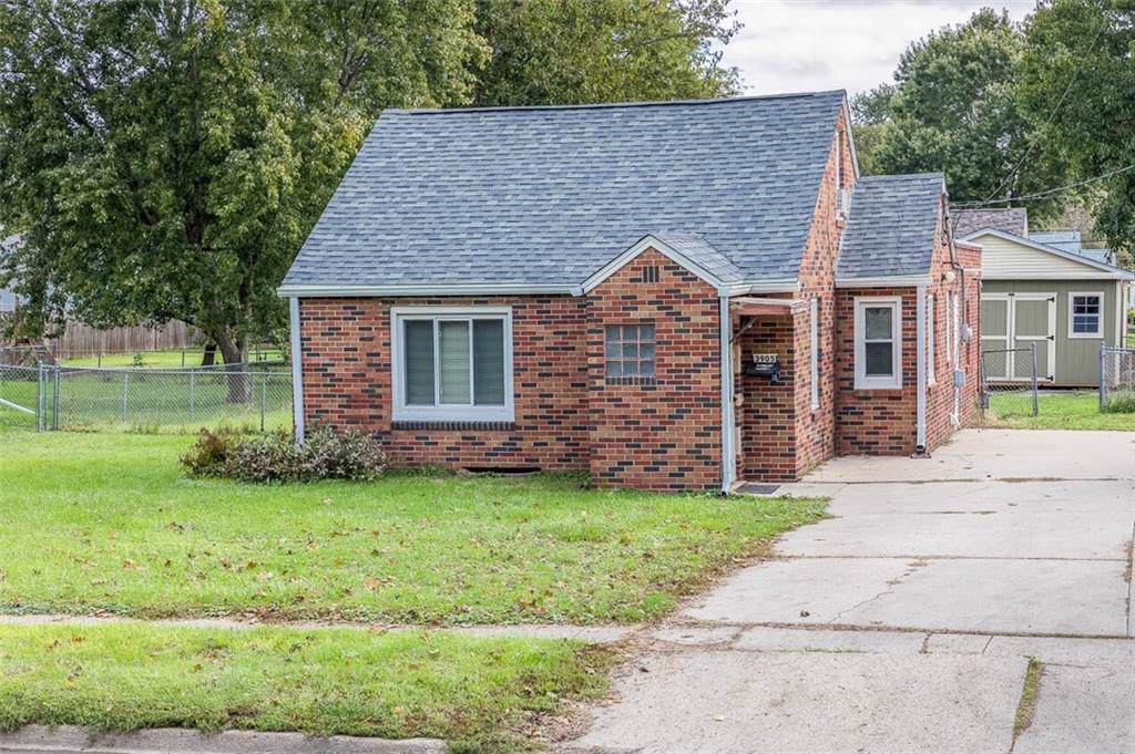 3905 70th Street - Photo 1