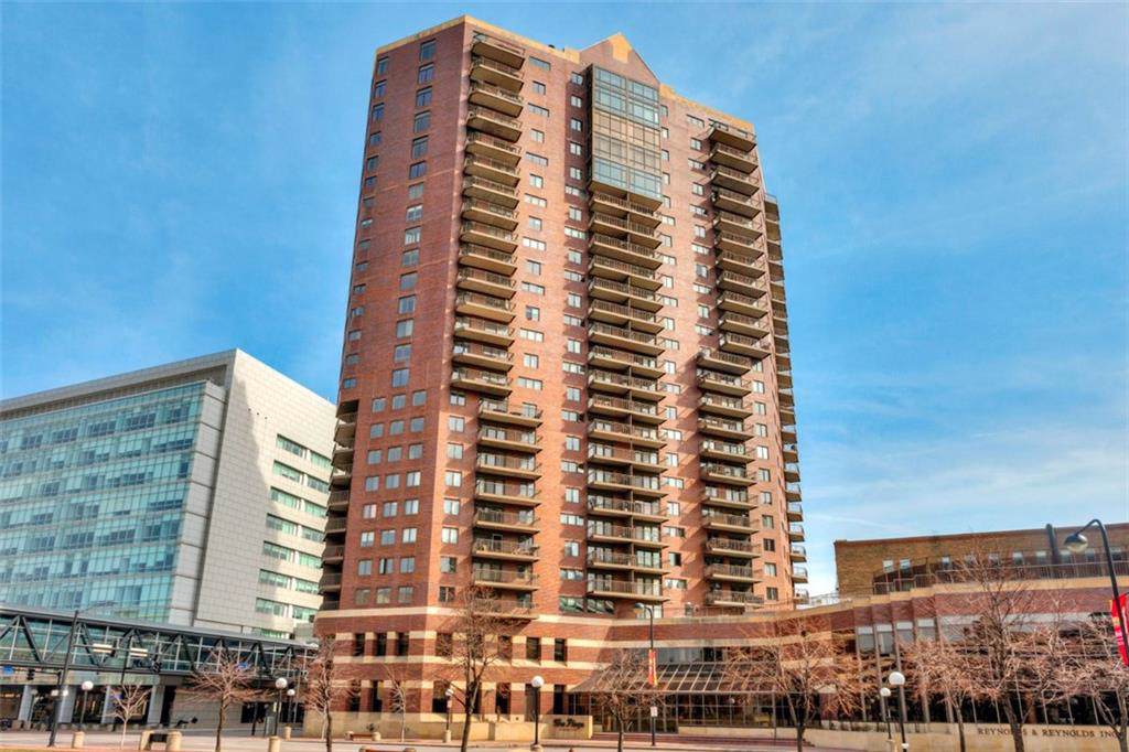 300 Walnut Street - Photo 1