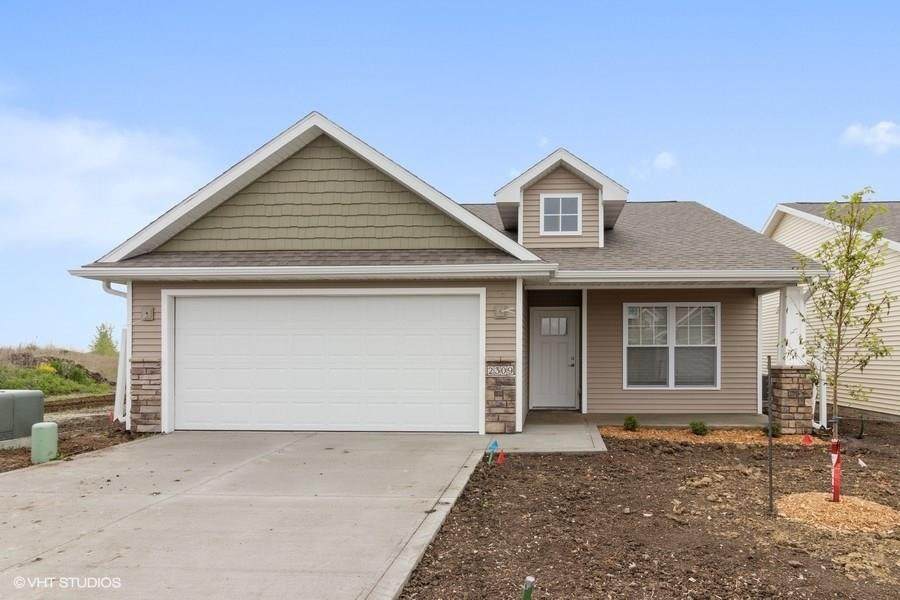 2403 6th Street - Photo 1