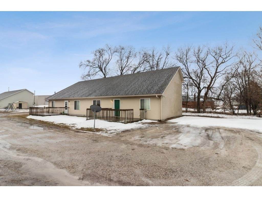 597 Giddings Street - Photo 1