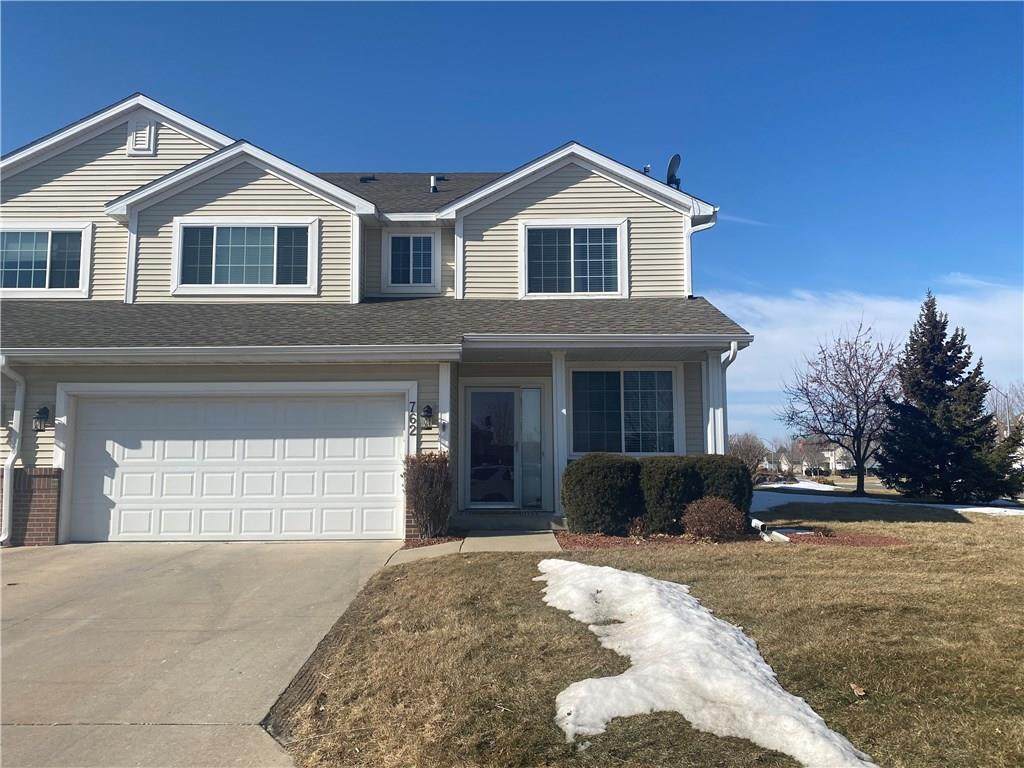 762 White Oak Lane - Photo 1