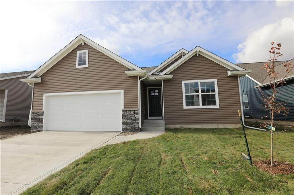4112 Countrywood Drive - Photo 1