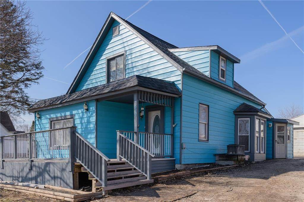 529 3rd Street - Photo 1