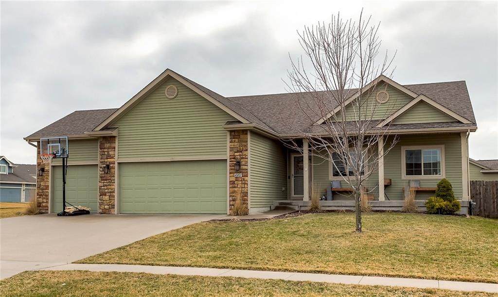 407 30th Street - Photo 1