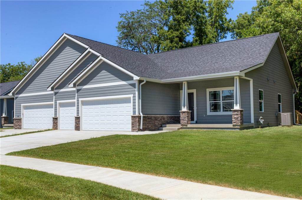 1470 Cardinal Ridge Drive - Photo 1