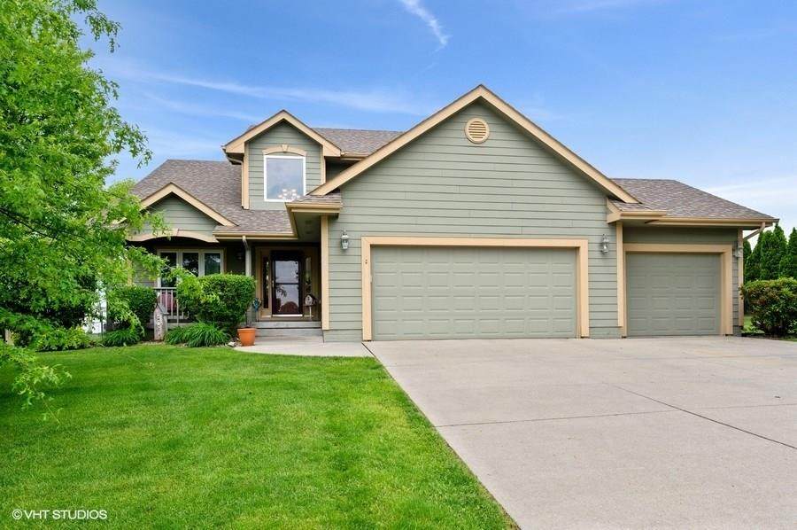 340 60th Street - Photo 1