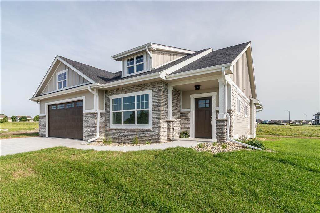 2410 Vineyard Lane - Photo 1