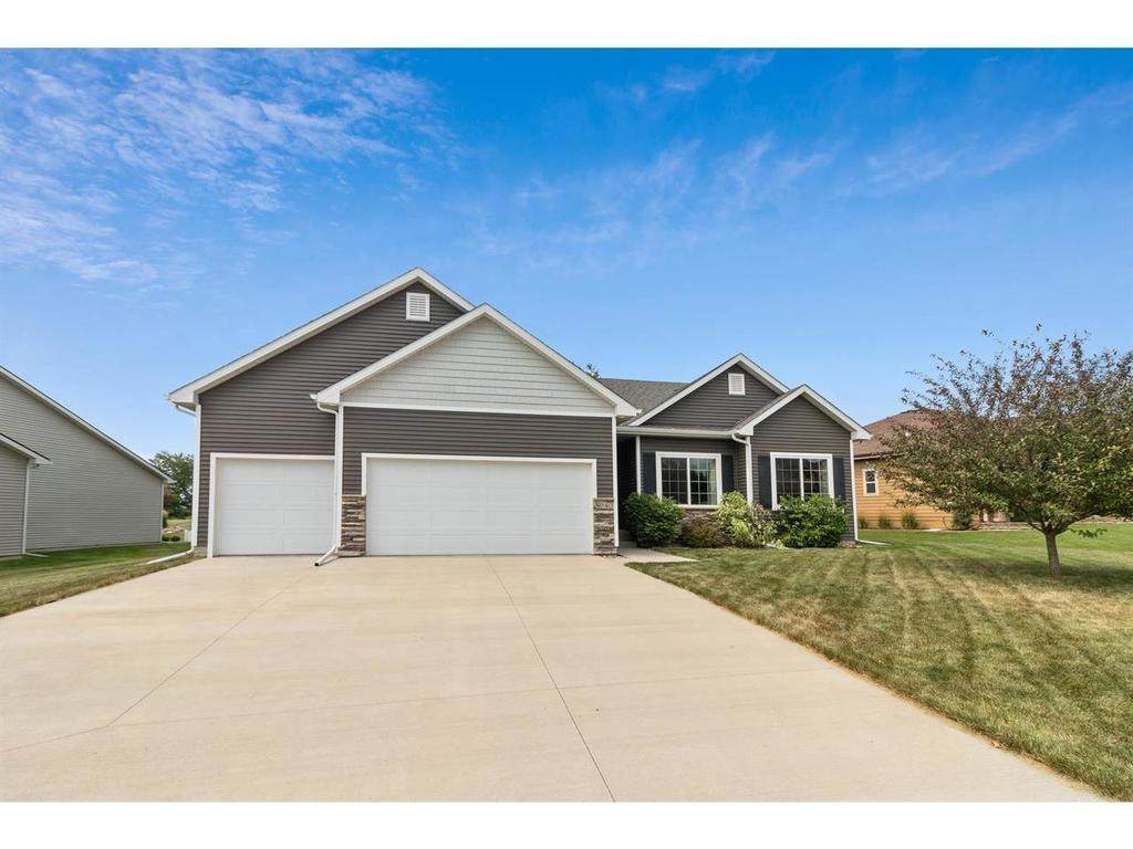 5040 Andrews Place - Photo 1