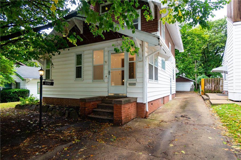 2202 York Street - Photo 1