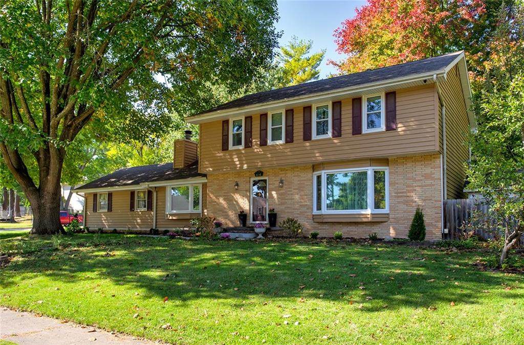 636 47th Street - Photo 1