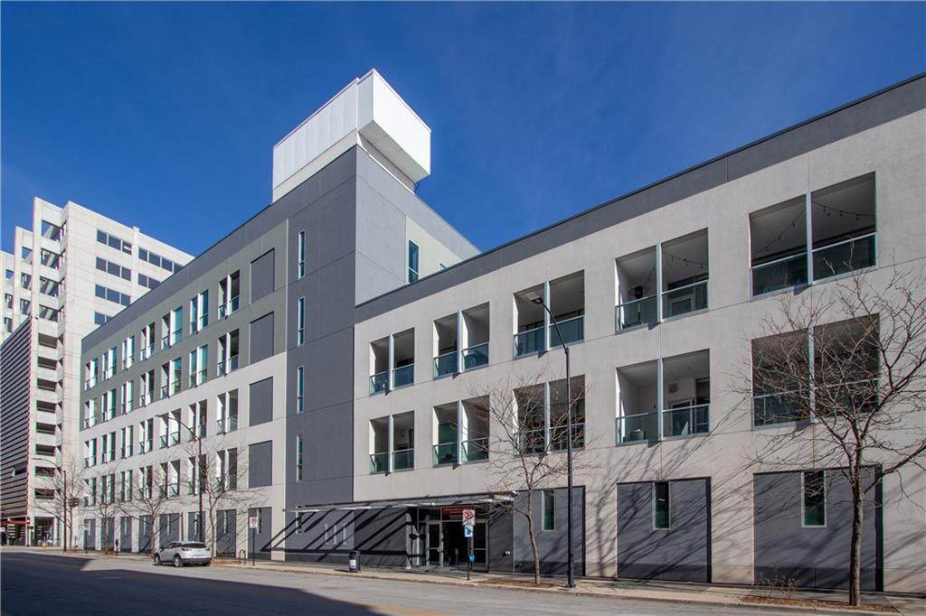 111 10th Street - Photo 1