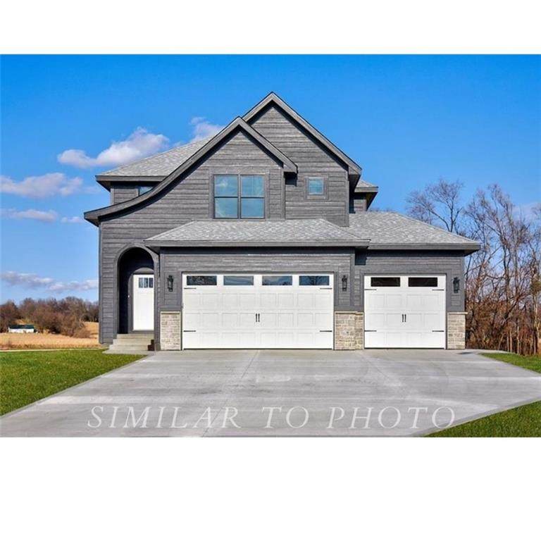 630 Mesa Drive - Photo 1
