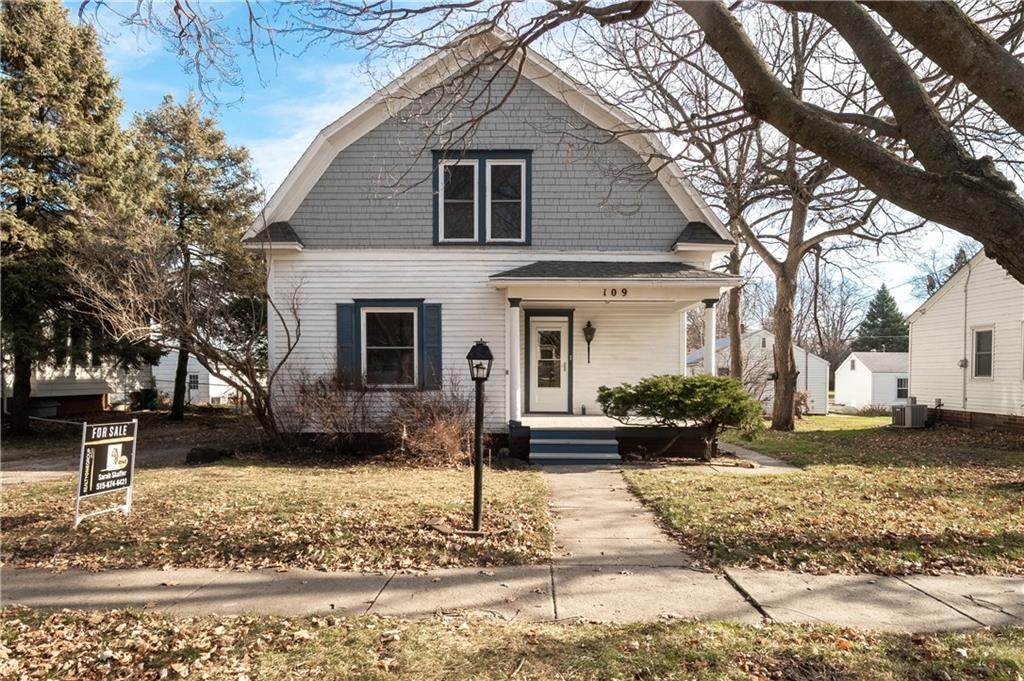 109 Pleasant Street - Photo 1