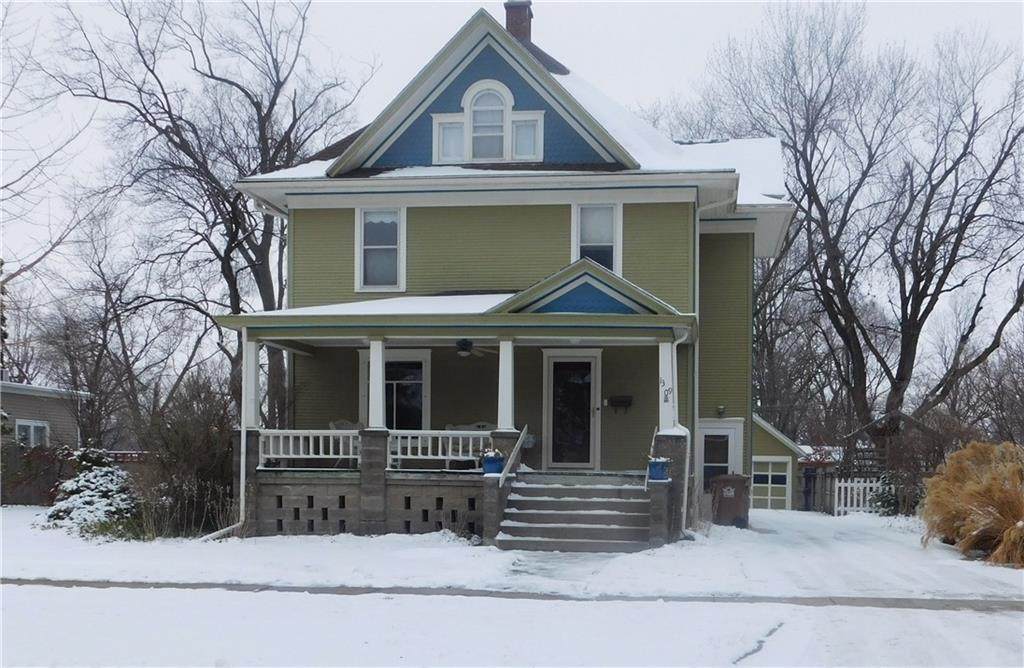 1309 Main Street - Photo 1