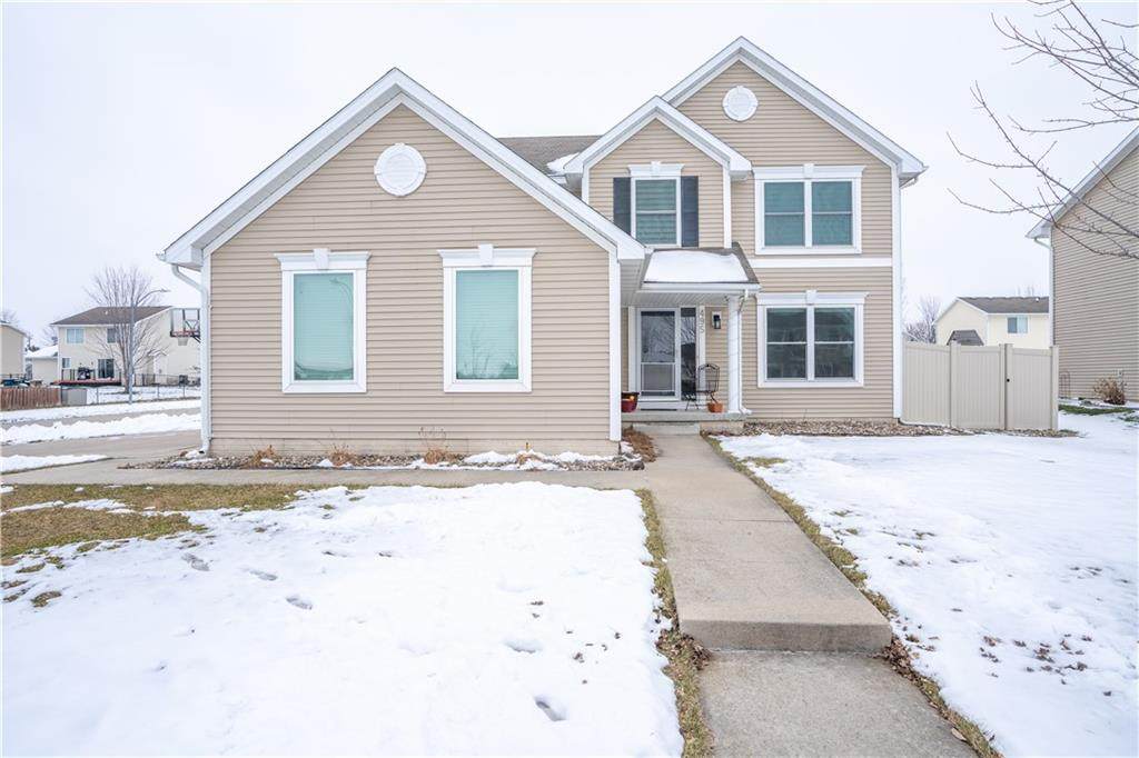 495 Carefree Lane - Photo 1