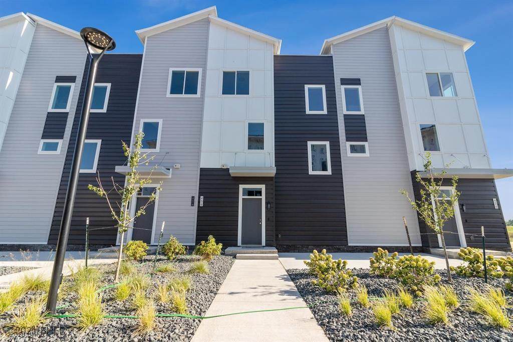436 12th Street - Photo 1