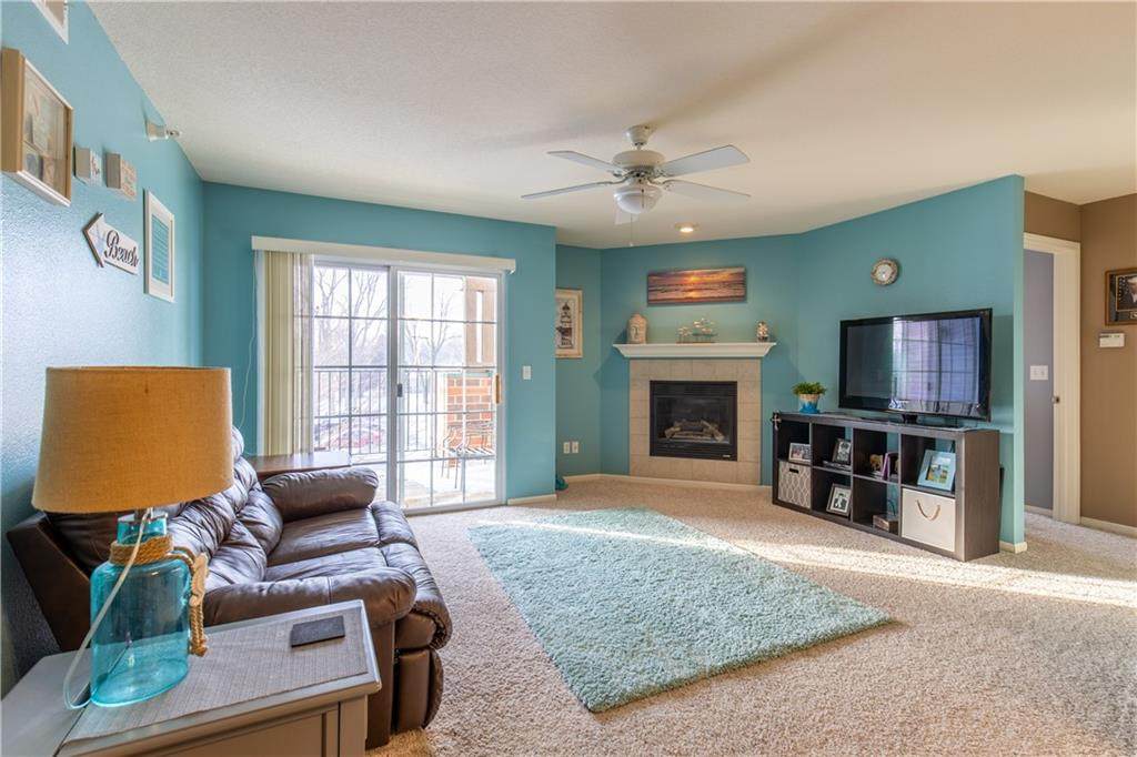 105 8th Street - Photo 1
