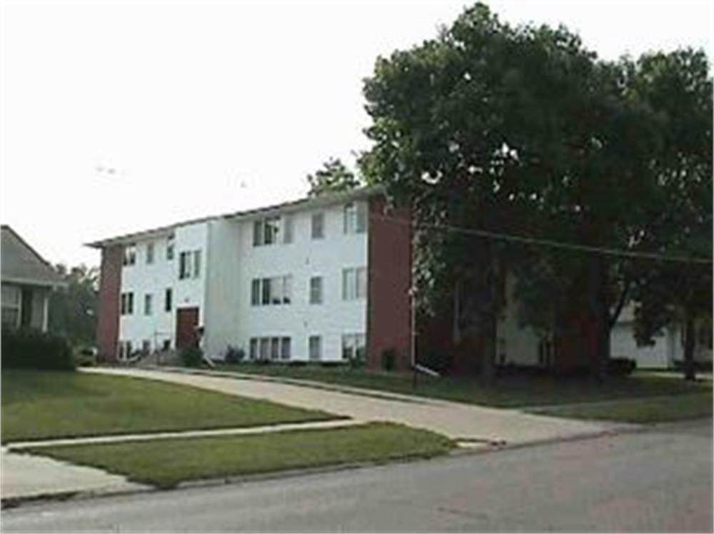 304 3rd Street - Photo 1