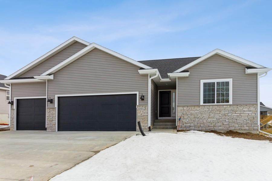 1412 27th Street - Photo 1