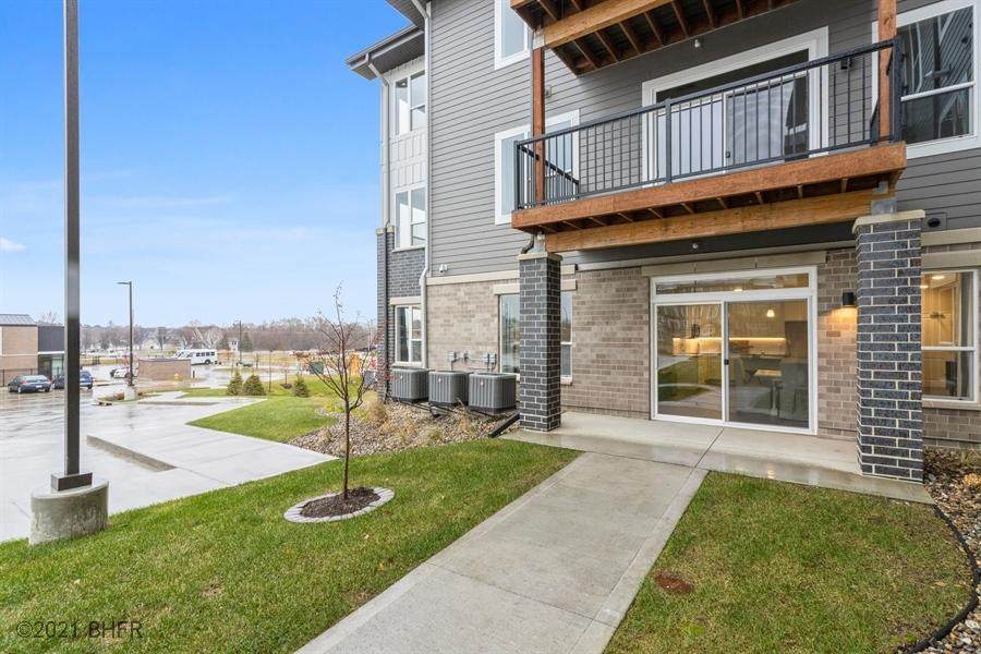 9065 Bishop Drive - Photo 1