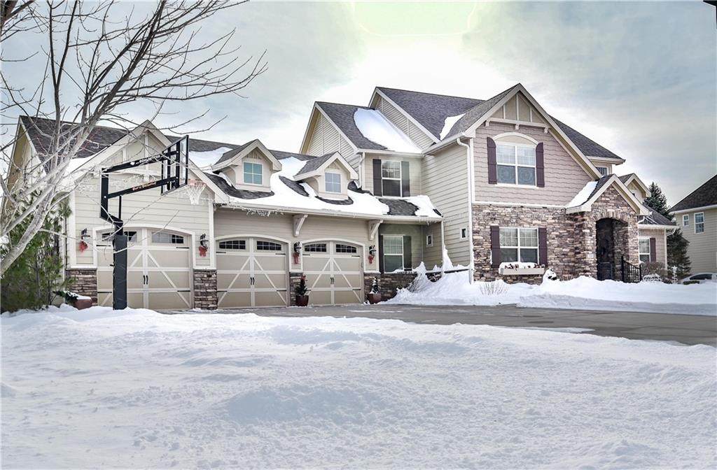 330 Arrowhead Drive - Photo 1