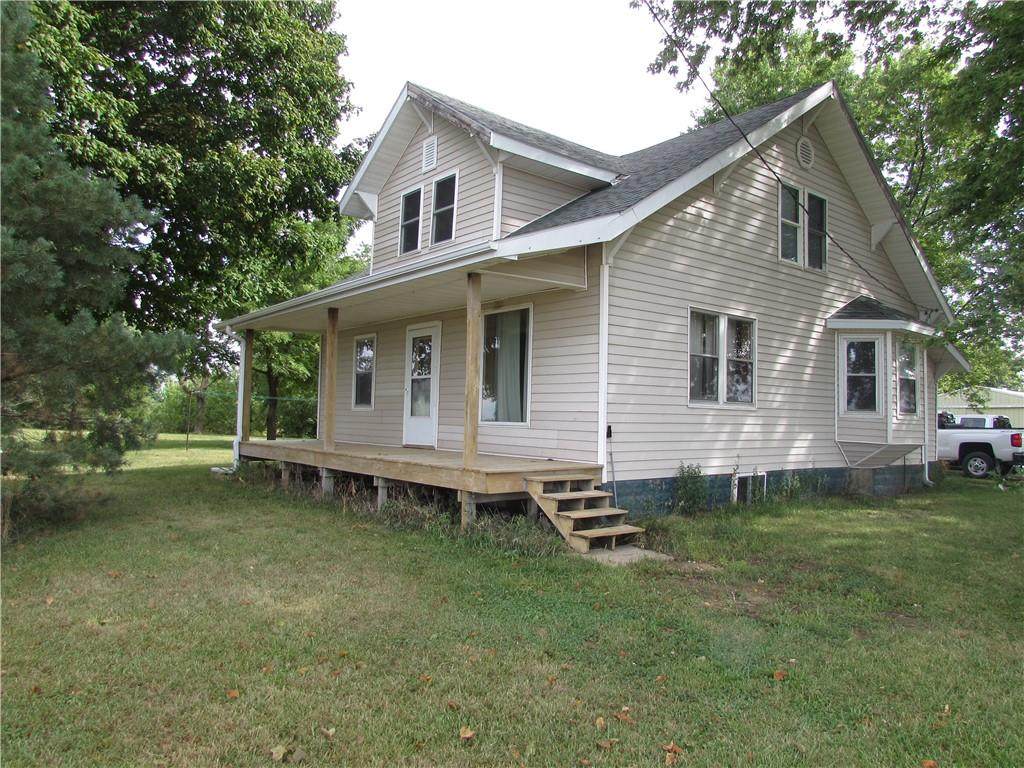 1900 176th Place - Photo 1