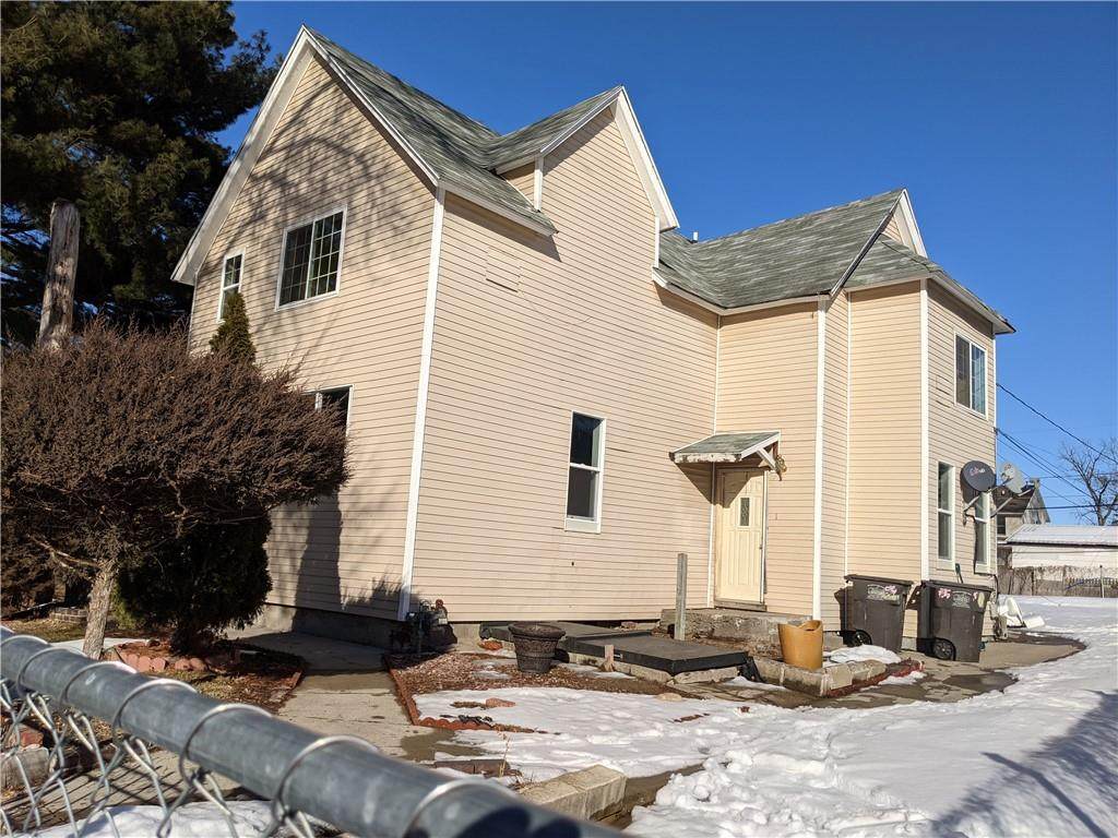 1349 12th Street - Photo 1