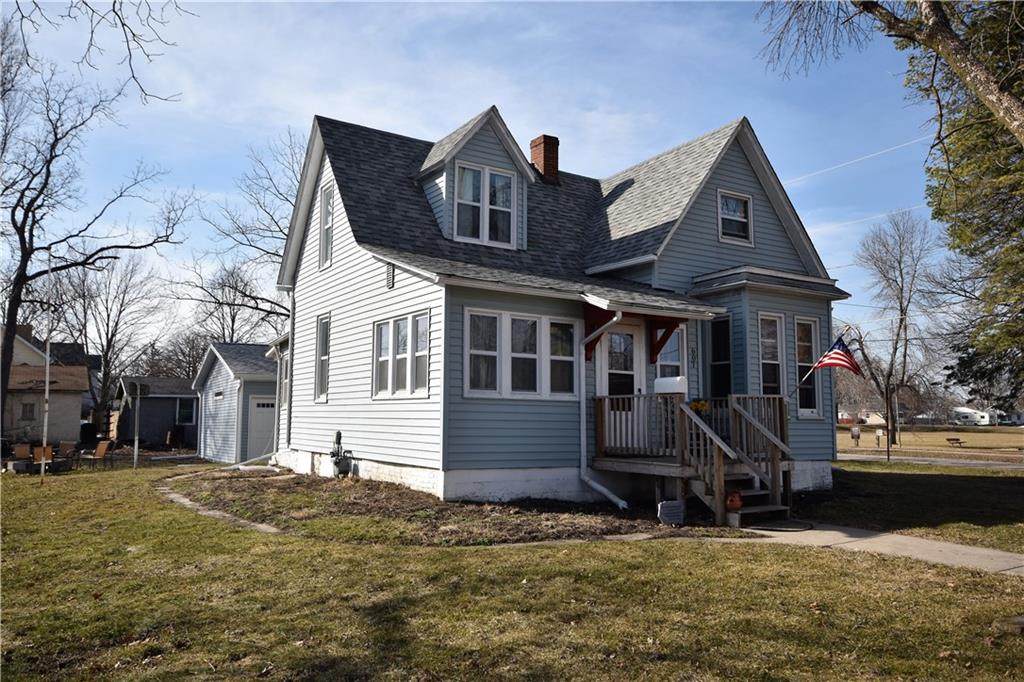 607 Clay Street - Photo 1