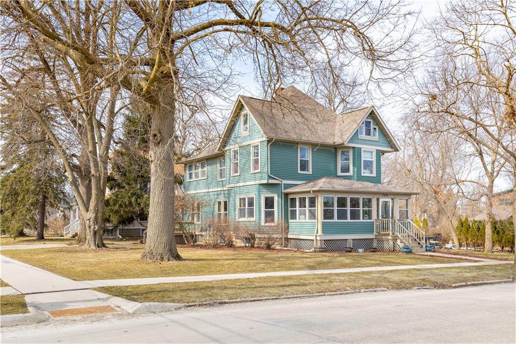 1505 Park Street - Photo 1