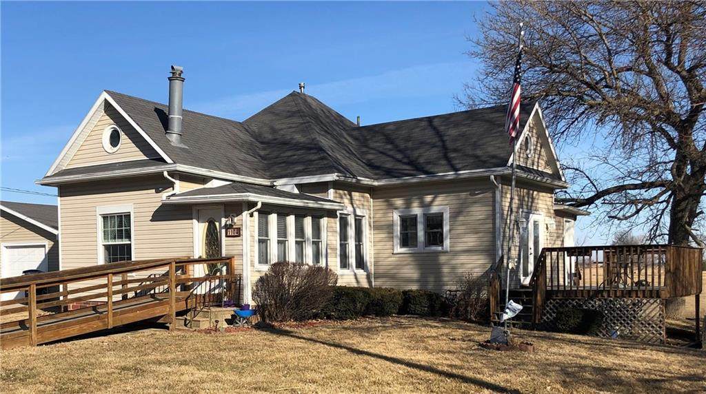 1104 Madison Street - Photo 1