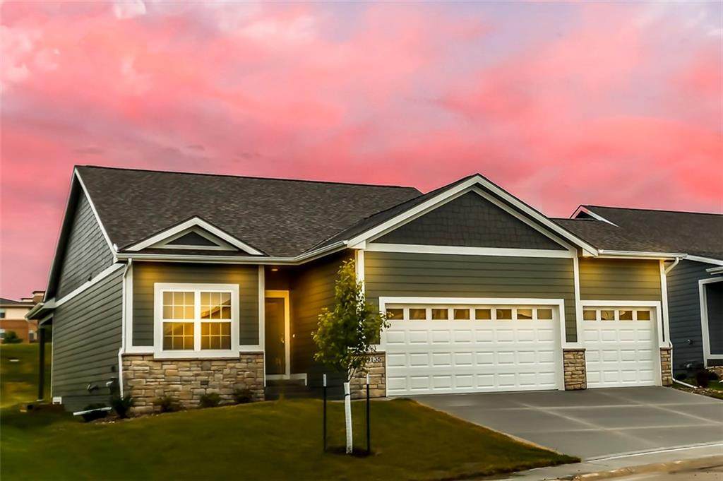 9138 Greenway Drive - Photo 1