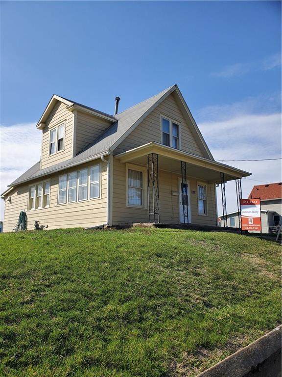 838 25th Court - Photo 1