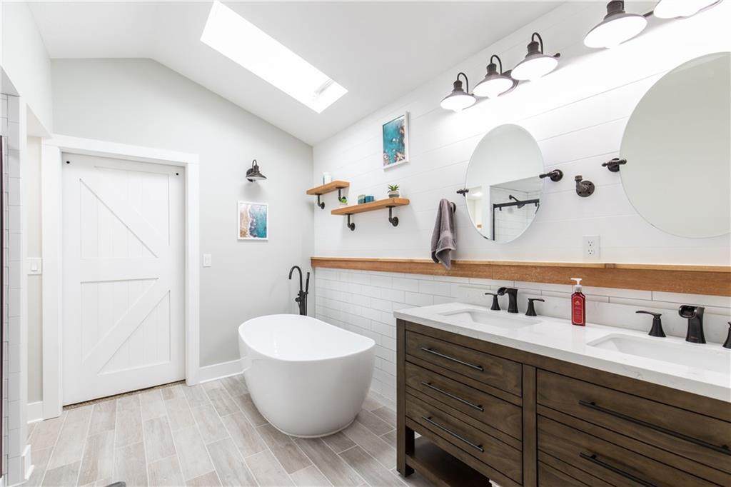 5840 Pleasant Street - Photo 1